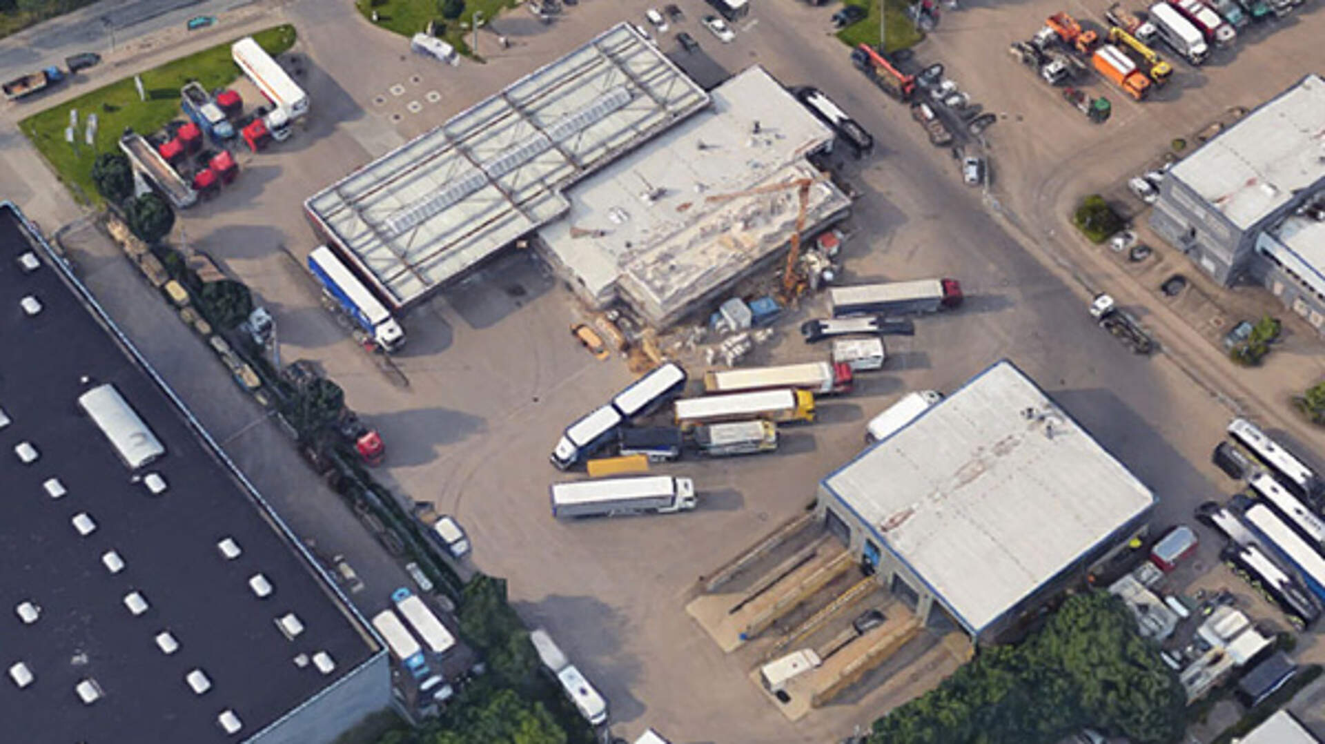 Areal des Autohof Rosenow in Kiel von oben